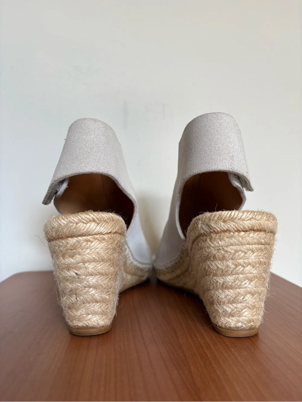 Anthropologie Maypol Taupe Grey Suede Espadrille Wedge Sandals Size EU 37
